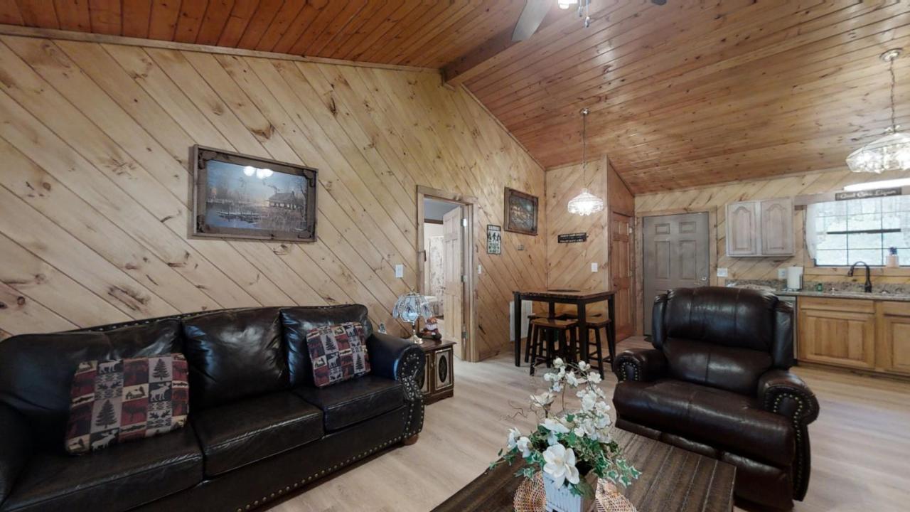 Little Mountain Hideaway Cabin Pigeon Forge Esterno foto